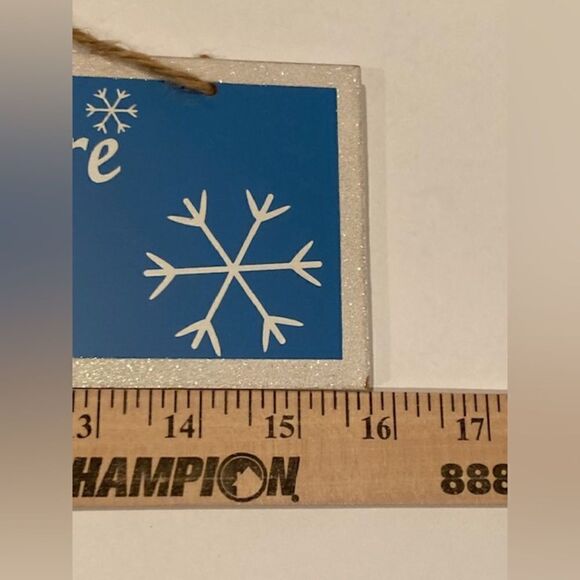 Snowman ‘Flakes Welcome Here’ Lawn Ornament Set & Flakes Snowman Sign - Picture 9 of 10